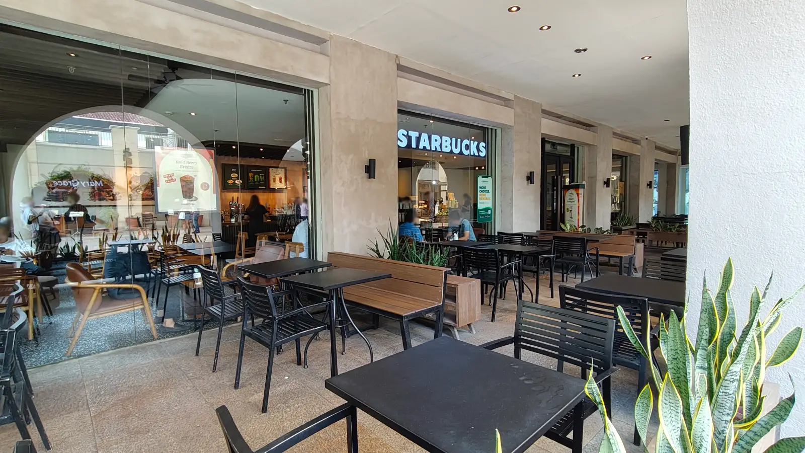 STARBUCKS COFFEE in Alabang Town Center